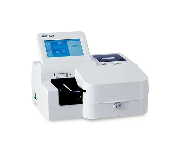 UC-560 — Полуавтоматический анализатор сухой химии
