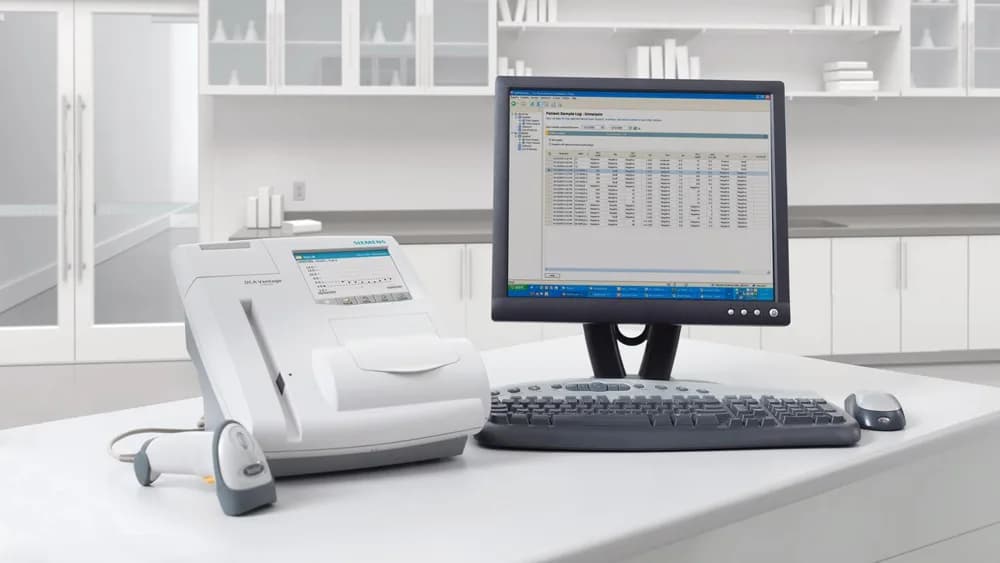 DCA Vantage Analyzer — Diabet analizatori